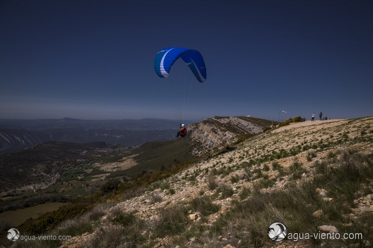 Gleitschirmfliegen Spanien, Fluggebiete in Katalonien - Ager, Coll d'Ares (Serra de Montsec)