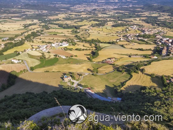 Catalonia, Berga - flyzone and approch for paragliders